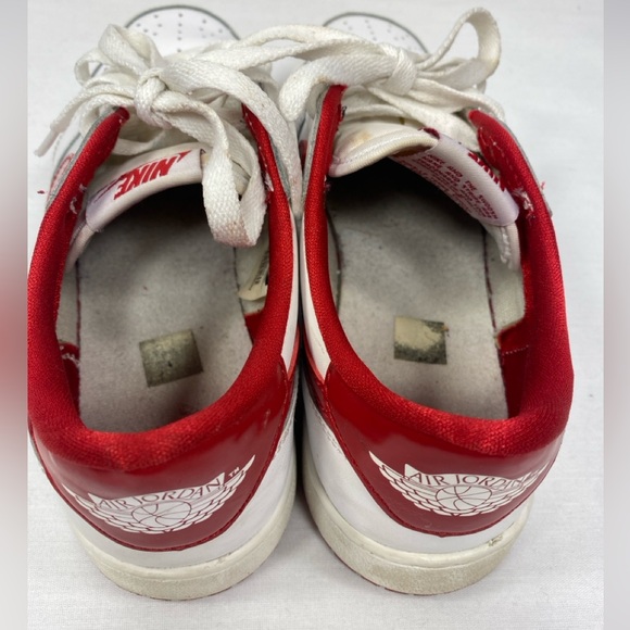 Nike Air Jordan 1 Retro Low OG BG White Varsity Red 709999-101 Wmns 7.5 Youth 6Y - Picture 12 of 14